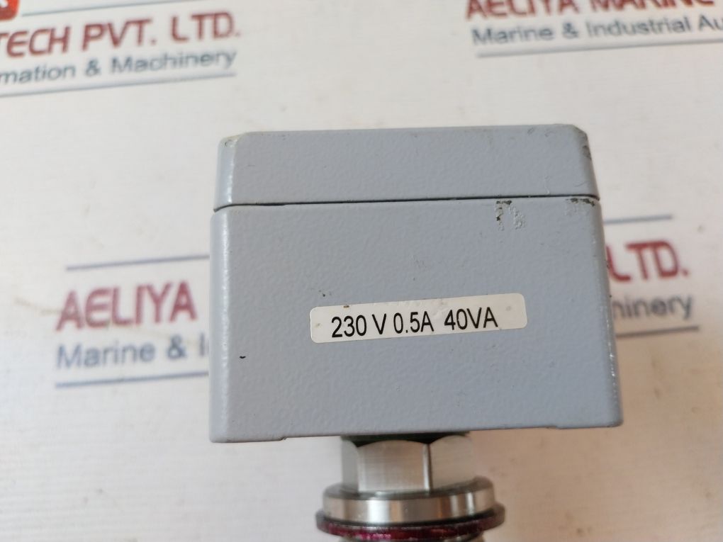 Heinrich Kubler Alvr1-vuu-l380-sb30/45A-gl/Bv Level Switch 230V 0.5A 40Va