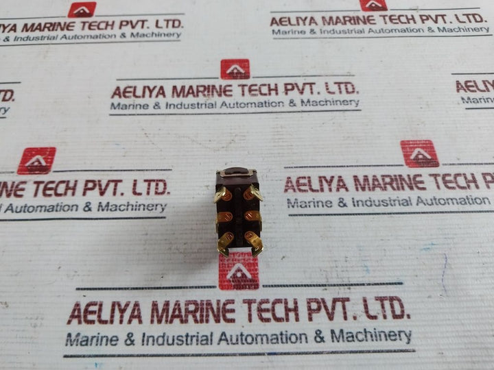 Highly T-23 Toggle Switch 250V 15A Spdt Panel Iteea