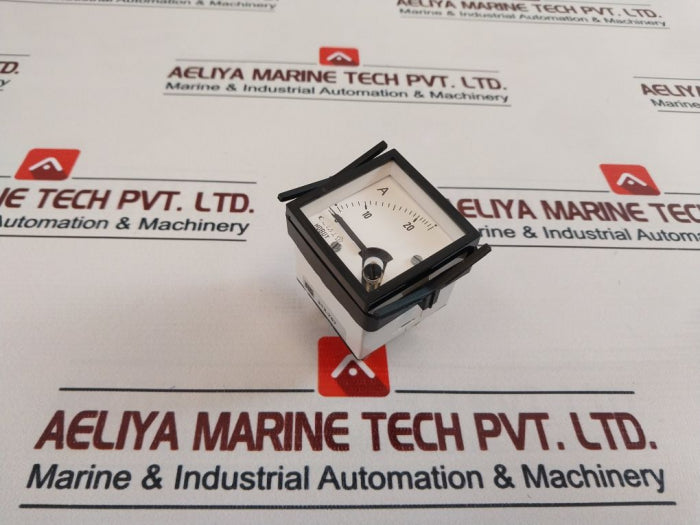 Hobut 312-757 Analogue Panel Ammeter 0-25 A 48 Meter