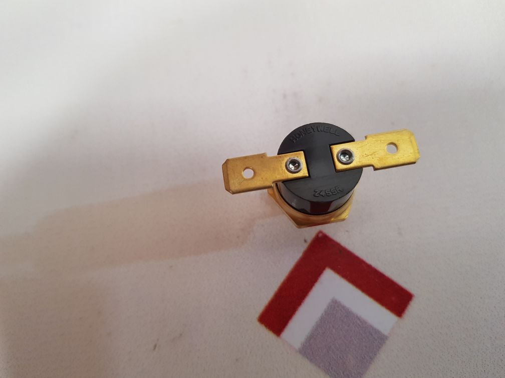Set Of 3X Honeywell 2455R Thermal Switch New - Aeliya Marine Tech
