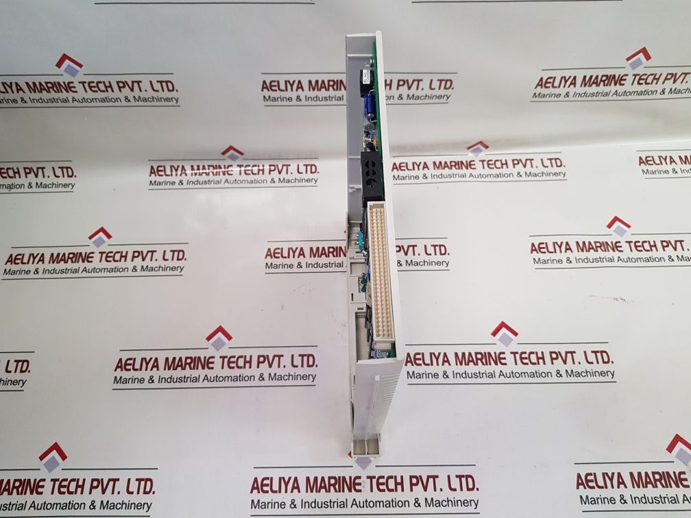 Honeywell 51304485-150 HDW: Y Digital Input Module MC-PD1 X02