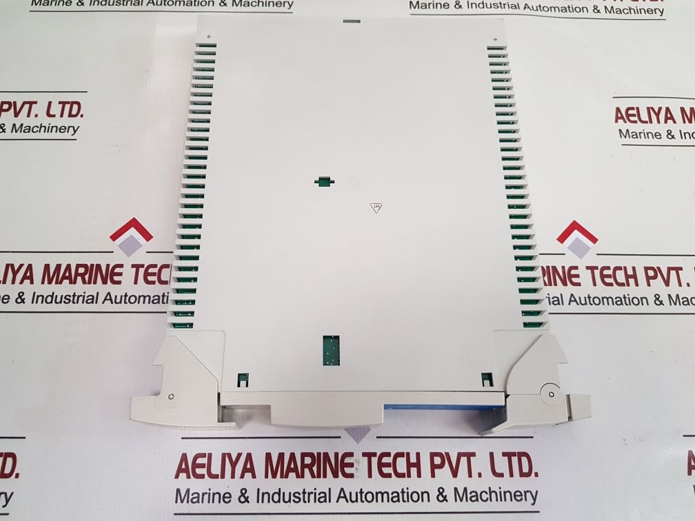 Honeywell 51304485-150 HDW: Y Digital Input Module MC-PD1 X02