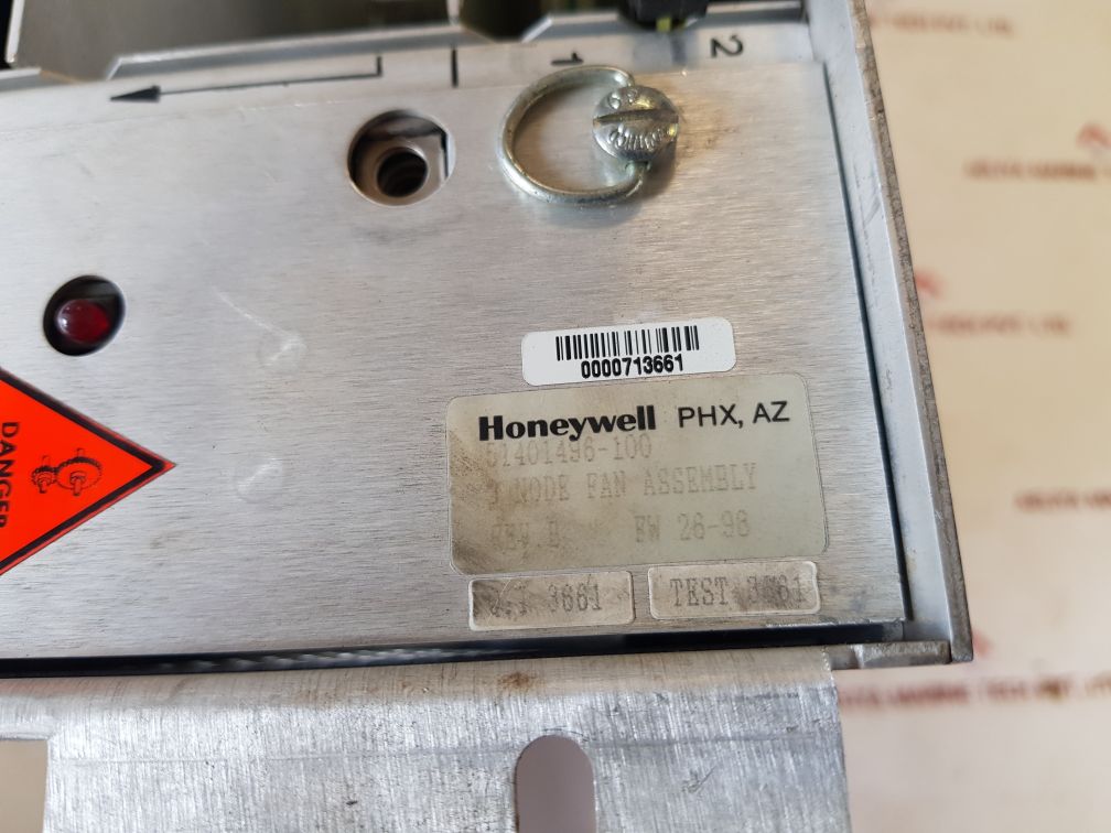 Honeywell 51401496-100,51402755-100,51305072-300,51305072-200 Rack