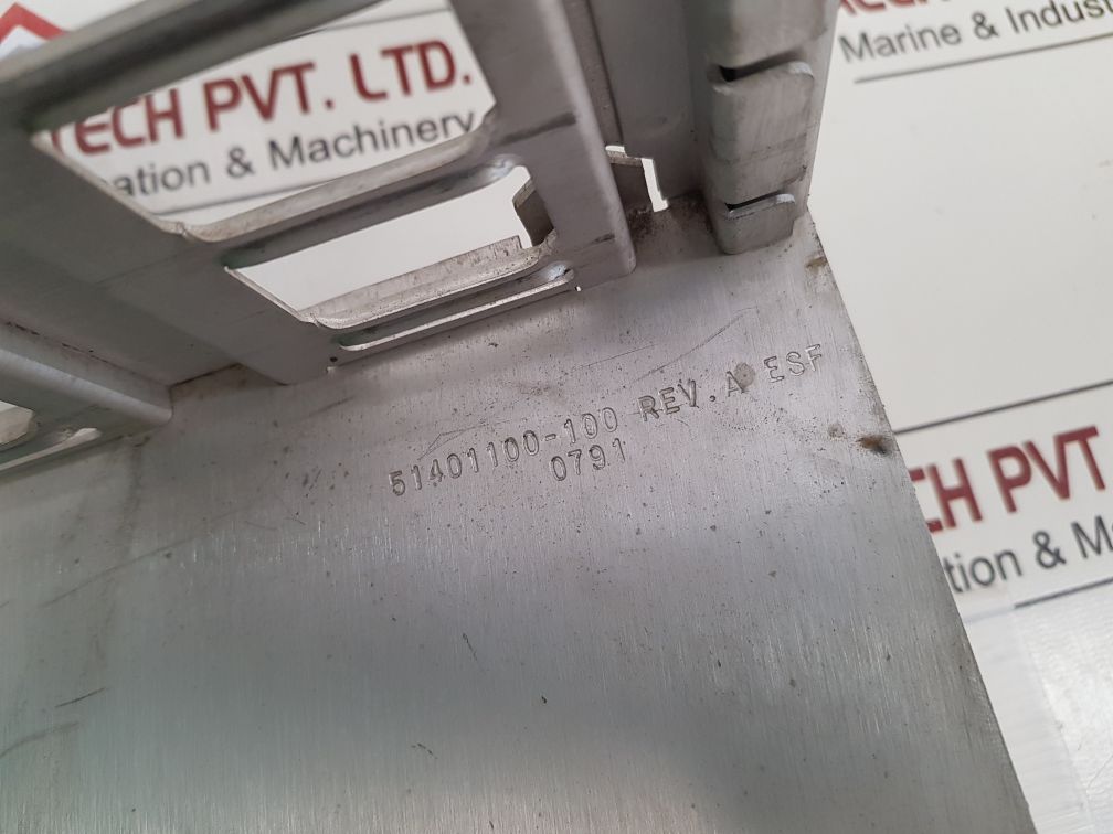 Honeywell 51401546-100 rev.b i/o file chasis rack 51401406-100