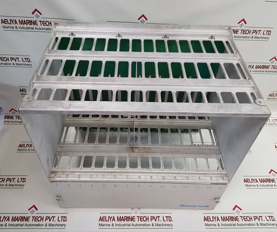 Honeywell 51401546-100 rev.b i/o file chasis rack 51401406-100