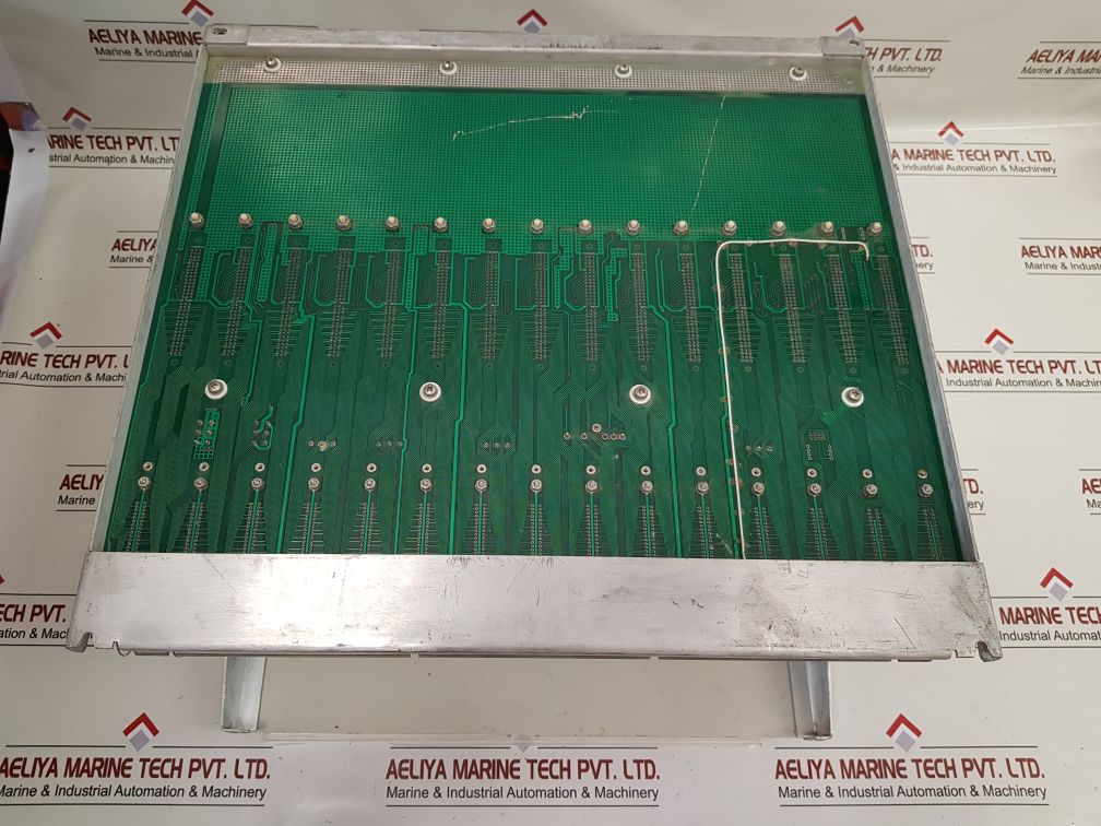 Honeywell 51401546-100 rev.b i/o file chasis rack 51401406-100