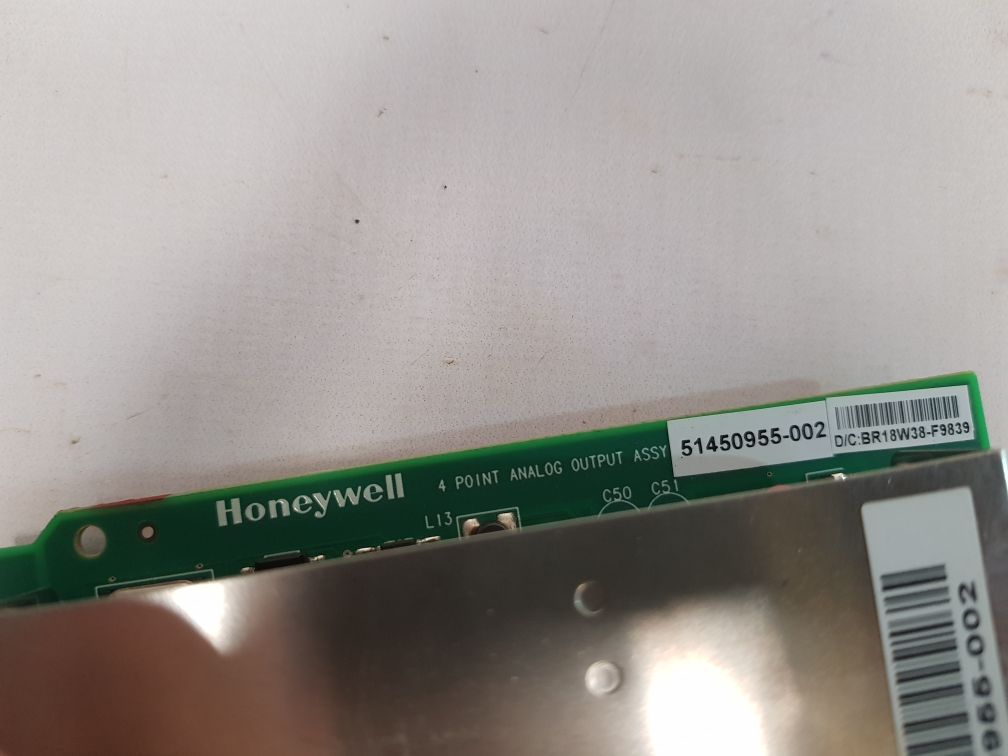 Honeywell 51450955-002 4 Point Analog Output Module