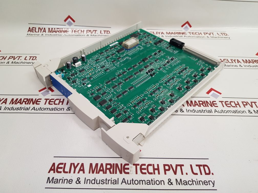 Honeywell 80363969-150 Analog Output 16 Module 51404092-400 Rev F En P2010045