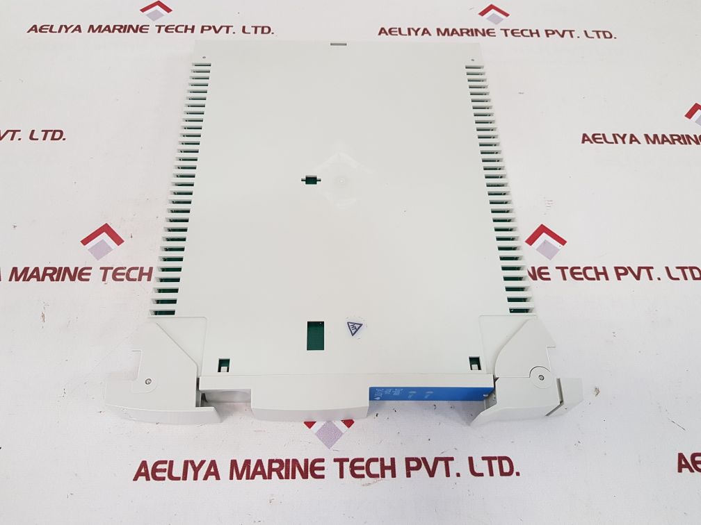 Honeywell 80363972-150 Digital Input Module 24Vdc Rev G En P2011021