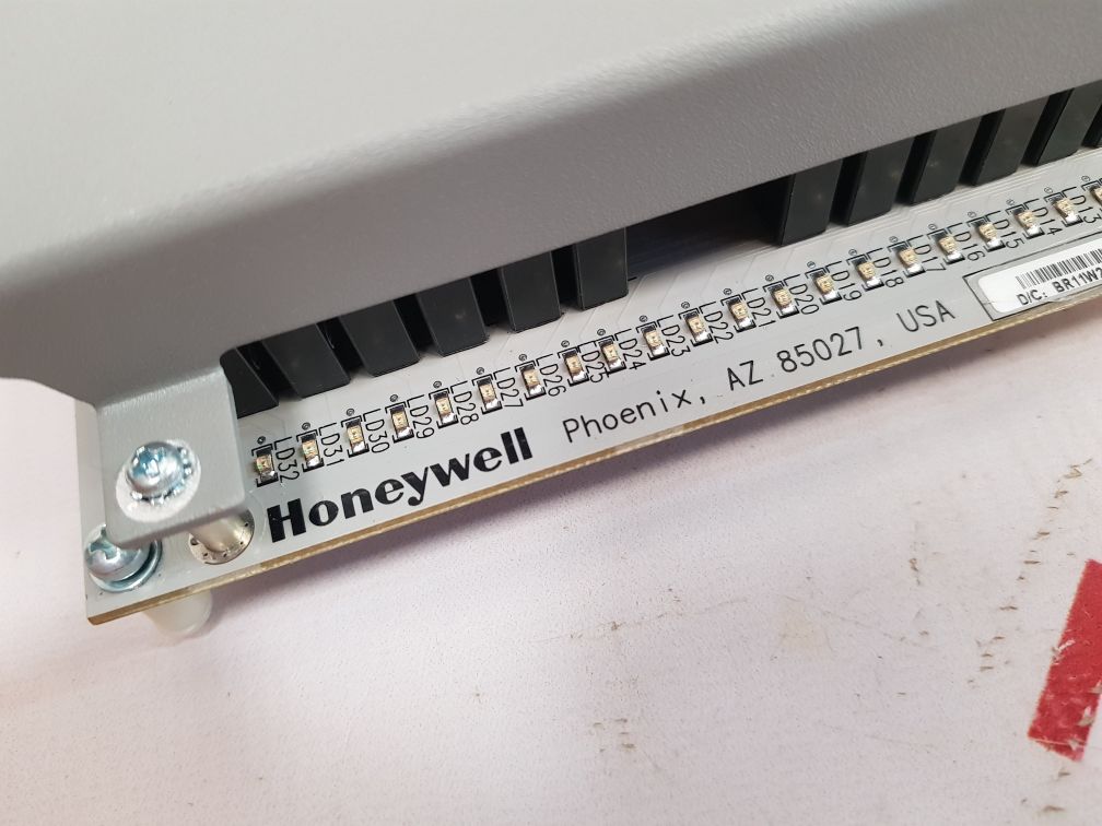 Honeywell Cc-sdor01 Digital Output Relay Extension Module 51308380-175
