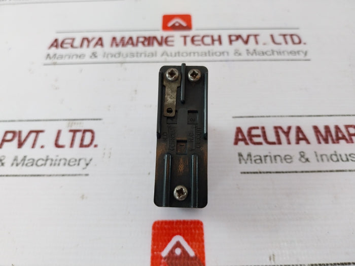 Honeywell Bz2Rw822 Roller Lever Micro Limit Switch 15A 125-480Vac