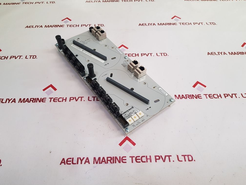 Honeywell Cc-tfb811 Fieldbus Interface Iota 51306751-175
