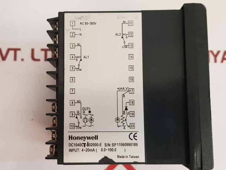 Honeywell Dc1040Ct-102000-e Temperature Controller