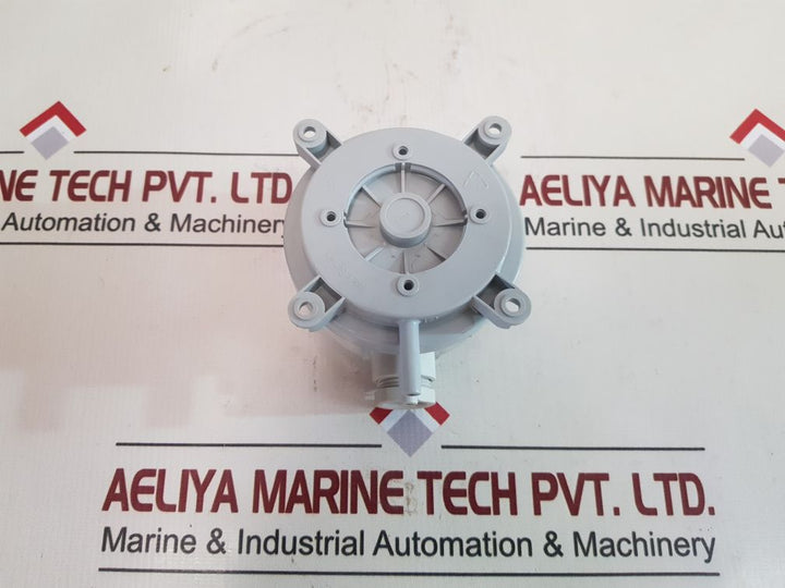 Honeywell Dptm50 Differential Pressure Transmitter Used