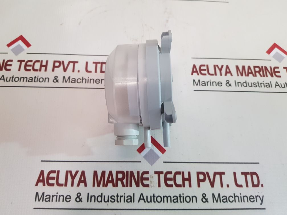 Honeywell Dptm50 Differential Pressure Transmitter Used