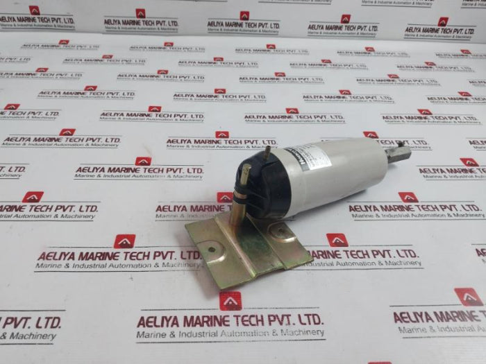 Honeywell Mp913B1068-1 Pneumatic Damper Actuator 2 Bar 90Mm