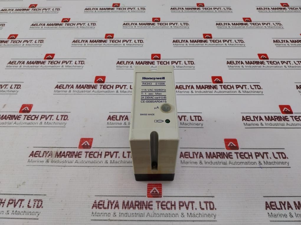 Honeywell R4343 E1006 Flame Detector Relay 115Vac 50/60Hz