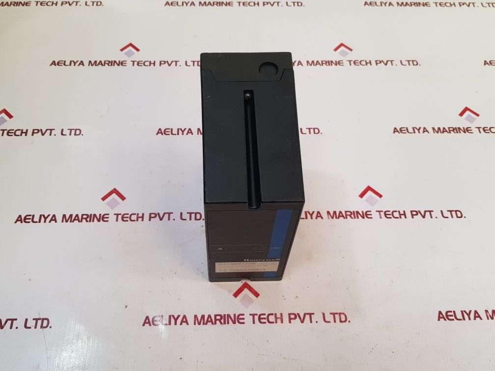 Honeywell R4348B1008 Flame Relay