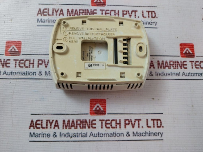 Honeywell Th5110D1022 White Lcd Screen Digital Non-programmable Thermostat