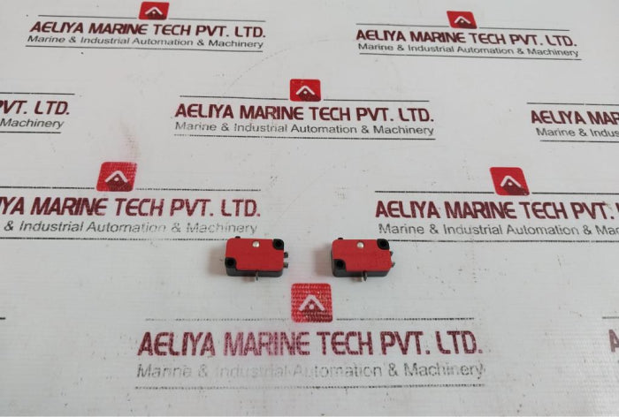 Lot Of 5x Honeywell V3-9015m Micro Switch 250v 15(1)a