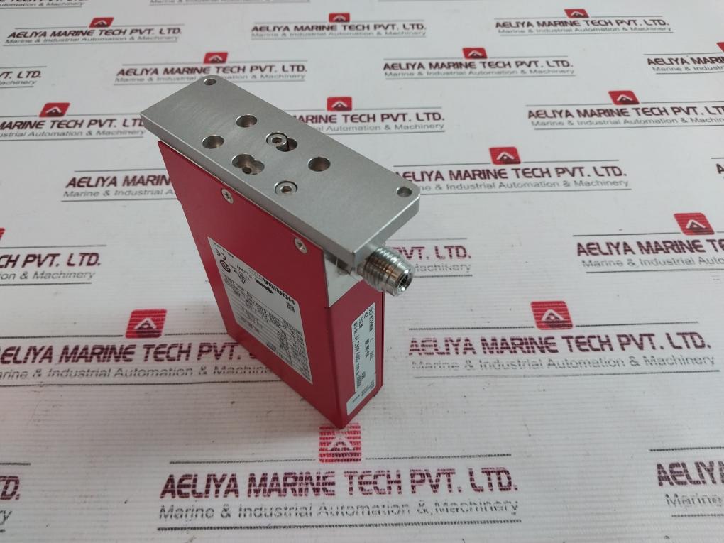 Horiba Stec Sec-n114Mgm Mass Flow Device 000008