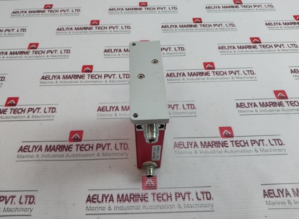 Horiba Stec Sec-n114Mgm Mass Flow Device N100