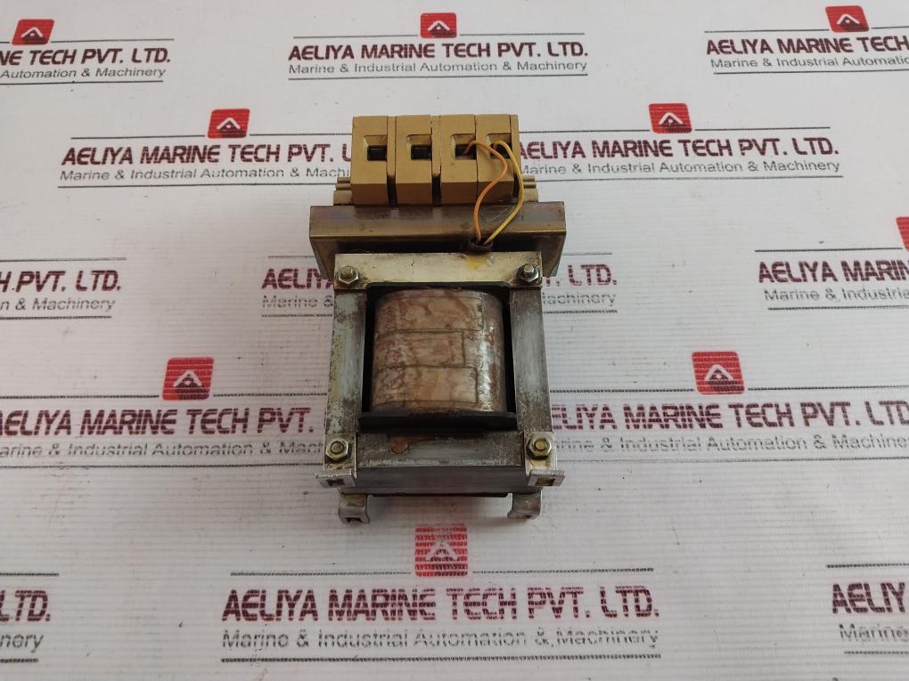 Howaldtswerke-deutsche Transformer 220V 40Va