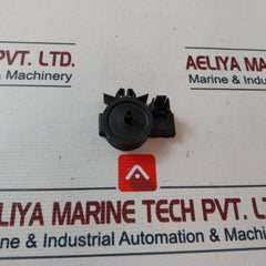 Huba Control 400.93100 Pressure Sensor 0.5-3.5 Vdc