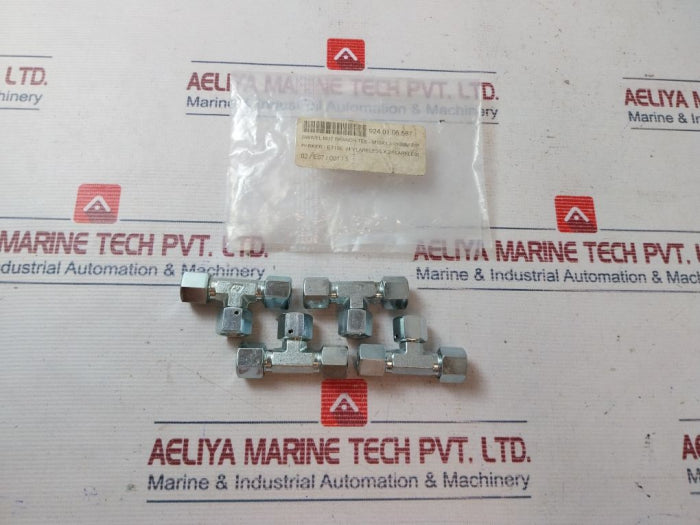 Hy-lok 10L Swivel Nut Branch Tee 10Mm Pip