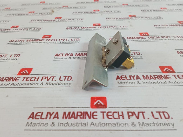 Hyundai Ees Pst-102 Shunt For Dc Amp Meter 20A, 50Mv, Hfj5 804-14E-00