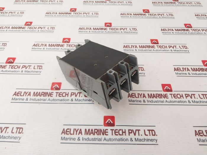 Hyundai Hibs 53 Molded Case Circuit Breaker 3P 15A Ac 690V
