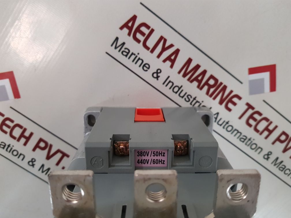 Hyundai Himc 130 Magnetic Contactor 380V / 50Hz 440V / 60Hz
