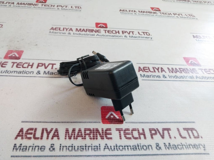 Icom Bc-147Se Ac Adapter A21220G 230V~50Hz