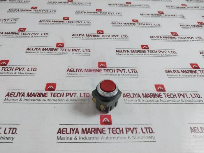 Idec Abn111-r Push Button Switch 41-10650 Ac125V 5A Ac300V 3A