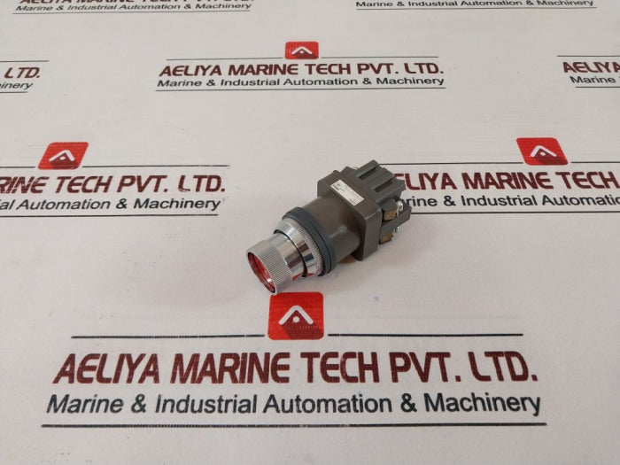 Idec Abn6111R Push Button Control Unit 10A 600V