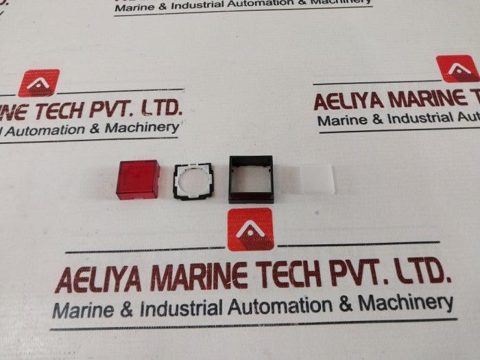 Idec Alw (Tw) Illuminated Red Push Button Control Unit 10A 600V