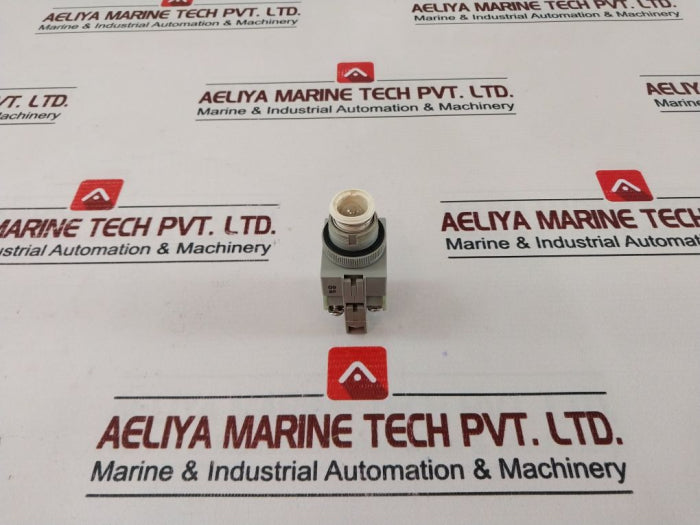 Idec Aolw Pushbutton Control Unit Aolqw2B9911-c-12V 10A 600V