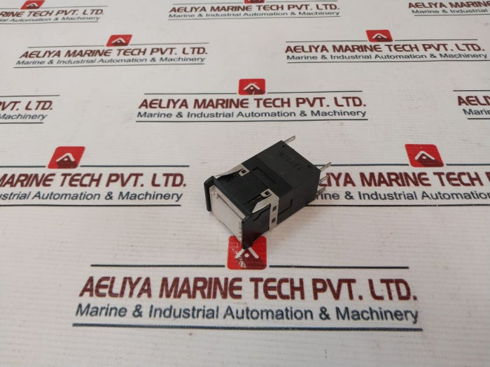 Idec Control Unit Signal Lamp Mc3D-p00Rb