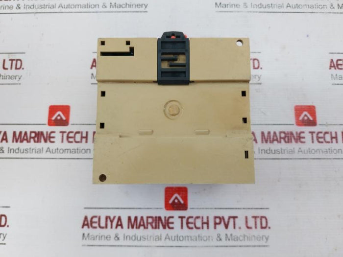 Idec Fc4A-c24R2 Microsmart Programmable Logic Controller 100-240Vac V210