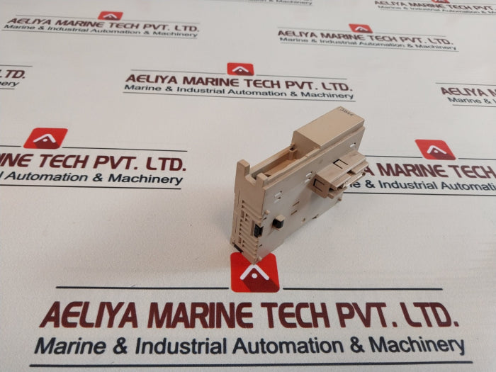 Idec Fc4A-hpc3 Analog Communication Module 5V Dc