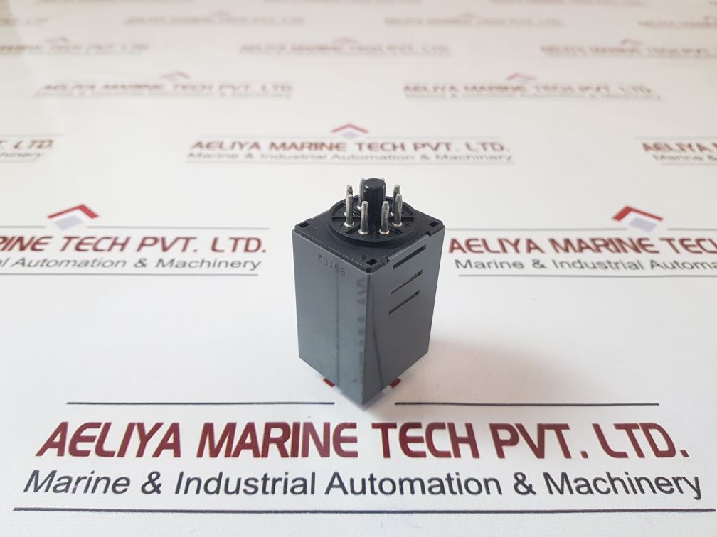 Idec Gt3A-3Ad24 Electronic Timer 240Vac/24 Vdc