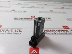 Idec Gt5Y-2Sn Electronic Timer Base