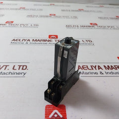 Idec Gt5Y-2Sn Electronic Timer Base