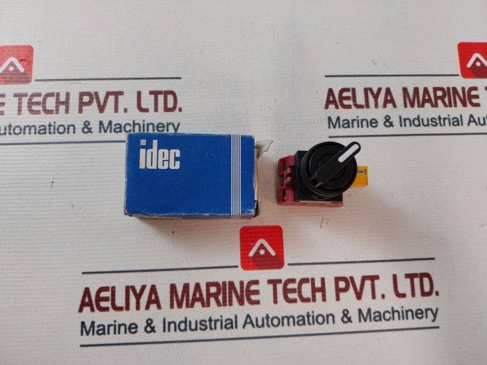 Idec Hw-cb02 Position Maintained Selector Switch Hw1S-2T20