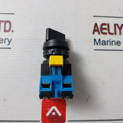 Idec Hw1S-2T20 Position Maintained Selector Switch 10A Hw-cb20