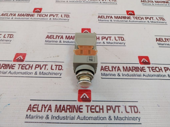 Idec Izumi Alw Pushbutton Control Unit 100-110V 50-60Hz
