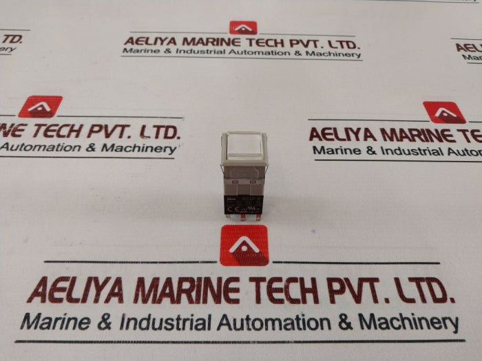Idec Mc2D-m20N Control Light Unit 30V 2A