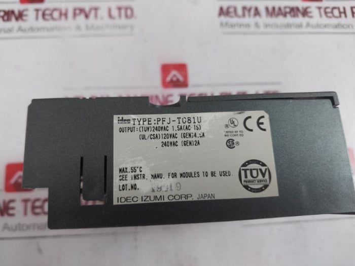 Idec Pfj-t081U 8-channel Relay Output Module 240Vac 1.5A