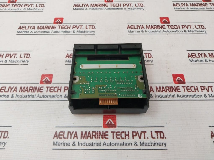 Idec Pfj-t081U 8-relay Output Unit 110Vac