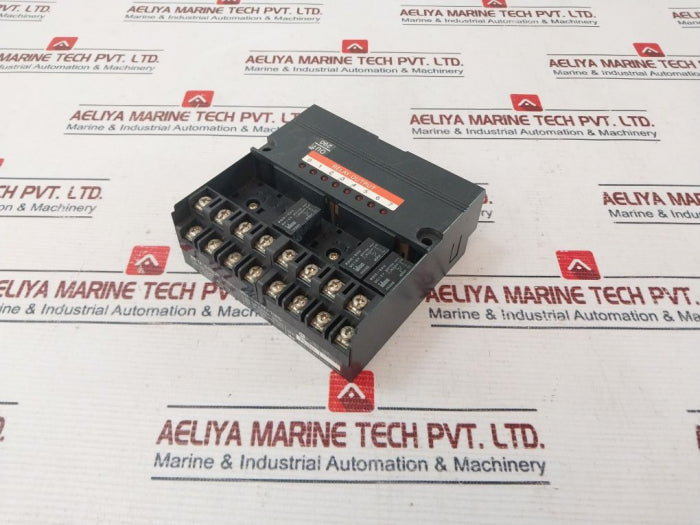 Idec Pfj-t081U 8-relay Output Unit 110Vac